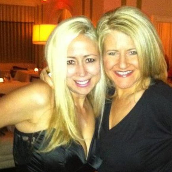 Meet your Posher, Susette - Picture 2 of 3